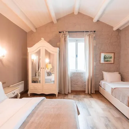 Beyevi Alacati Cesme