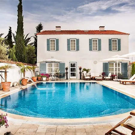 Beyevi Alacati 2*
